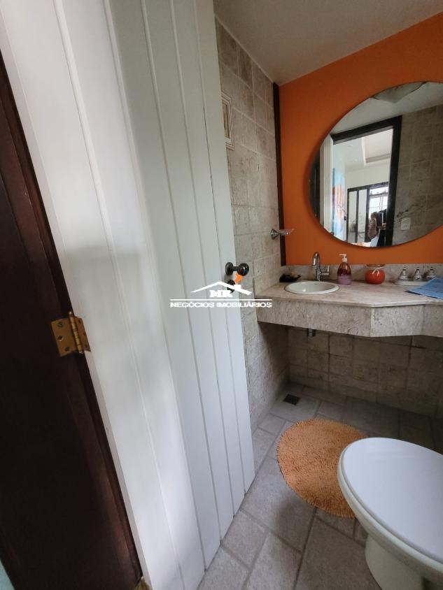 Casa de Condomínio à venda com 5 quartos, 380m² - Foto 18