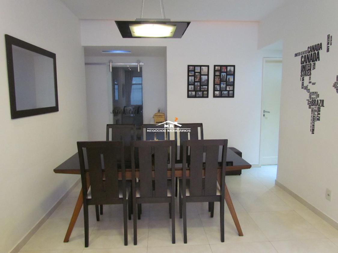 Apartamento à venda com 2 quartos, 90m² - Foto 2