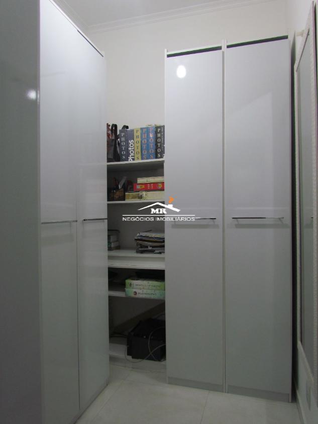 Apartamento à venda com 2 quartos, 90m² - Foto 11