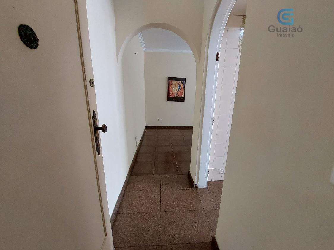 Apartamento à venda com 2 quartos, 80m² - Foto 4