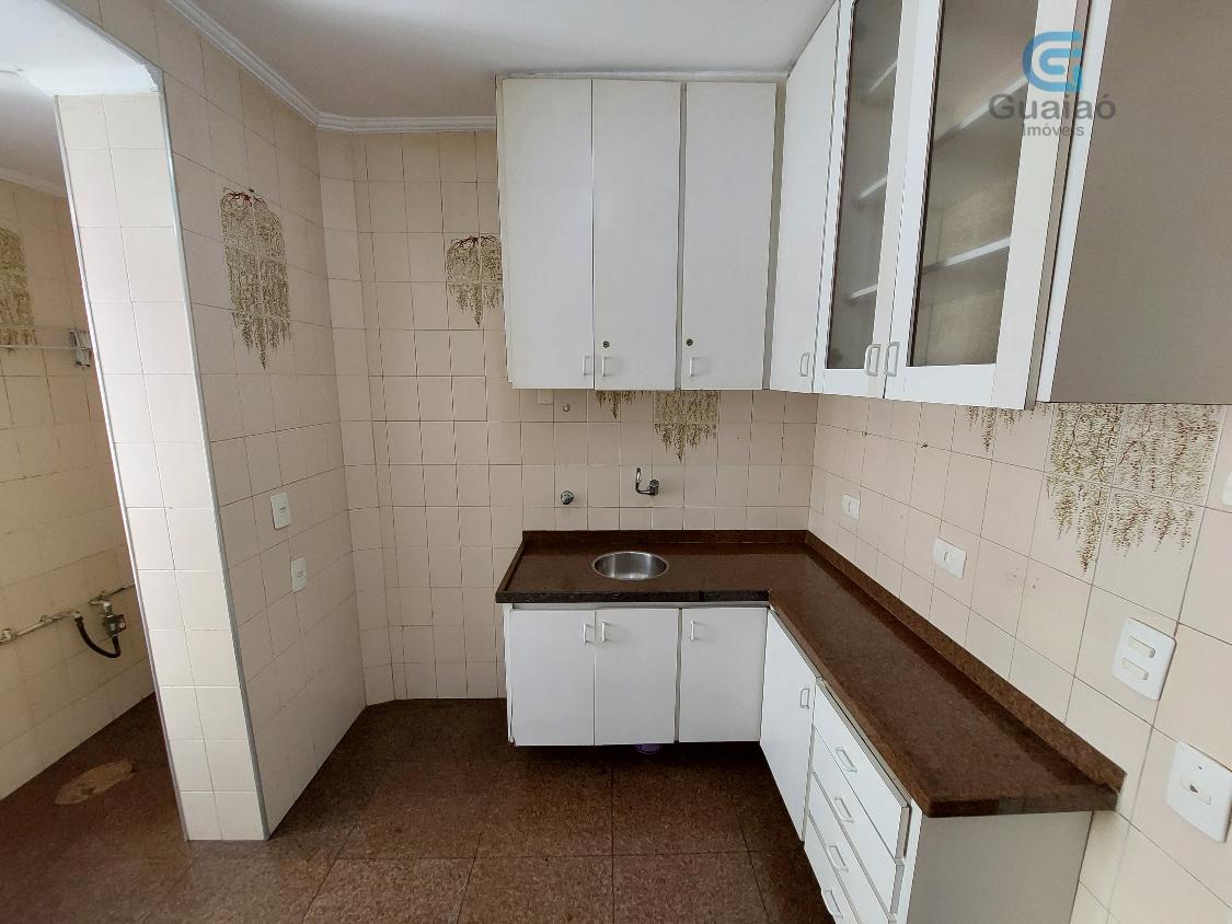 Apartamento à venda com 2 quartos, 80m² - Foto 7