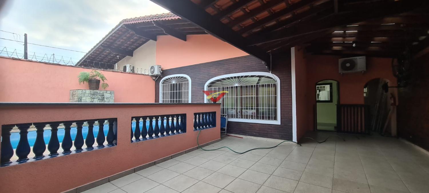 Casa à venda com 2 quartos, 81m² - Foto 2