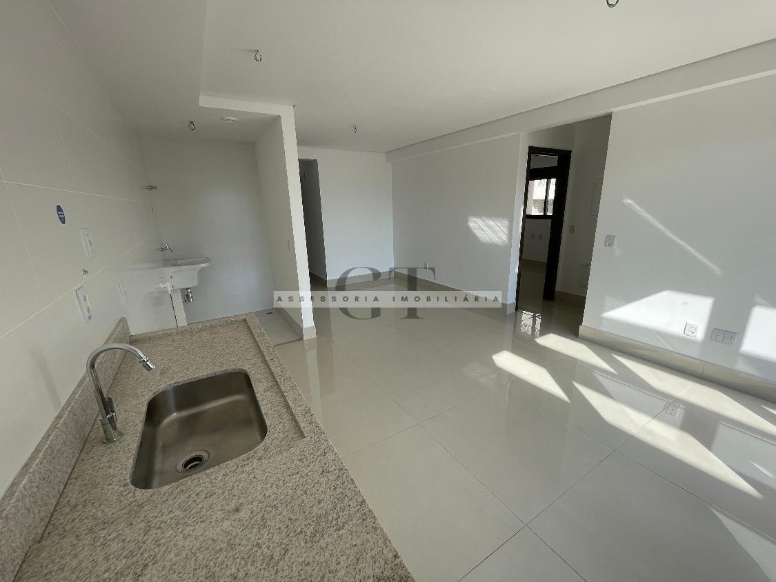 Apartamento à venda com 2 quartos, 78m² - Foto 20