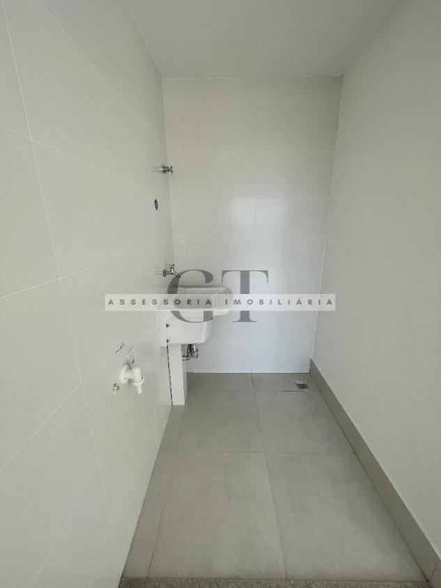 Apartamento à venda com 2 quartos, 78m² - Foto 23