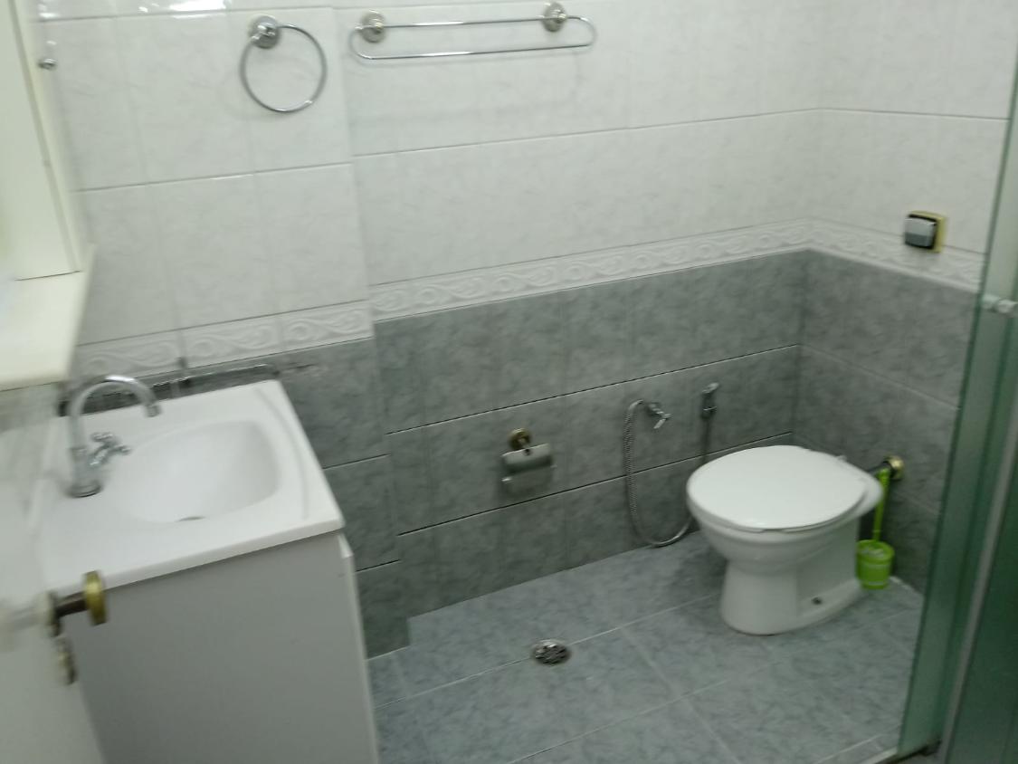 Apartamento para alugar com 2 quartos, 70m² - Foto 17