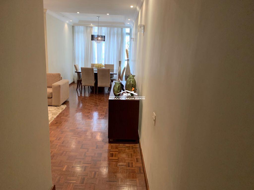 Apartamento à venda com 3 quartos, 130m² - Foto 7