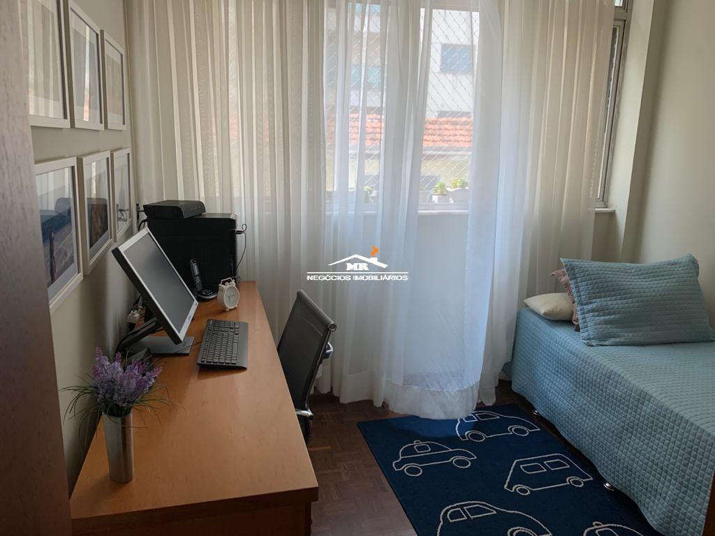 Apartamento à venda com 3 quartos, 130m² - Foto 18