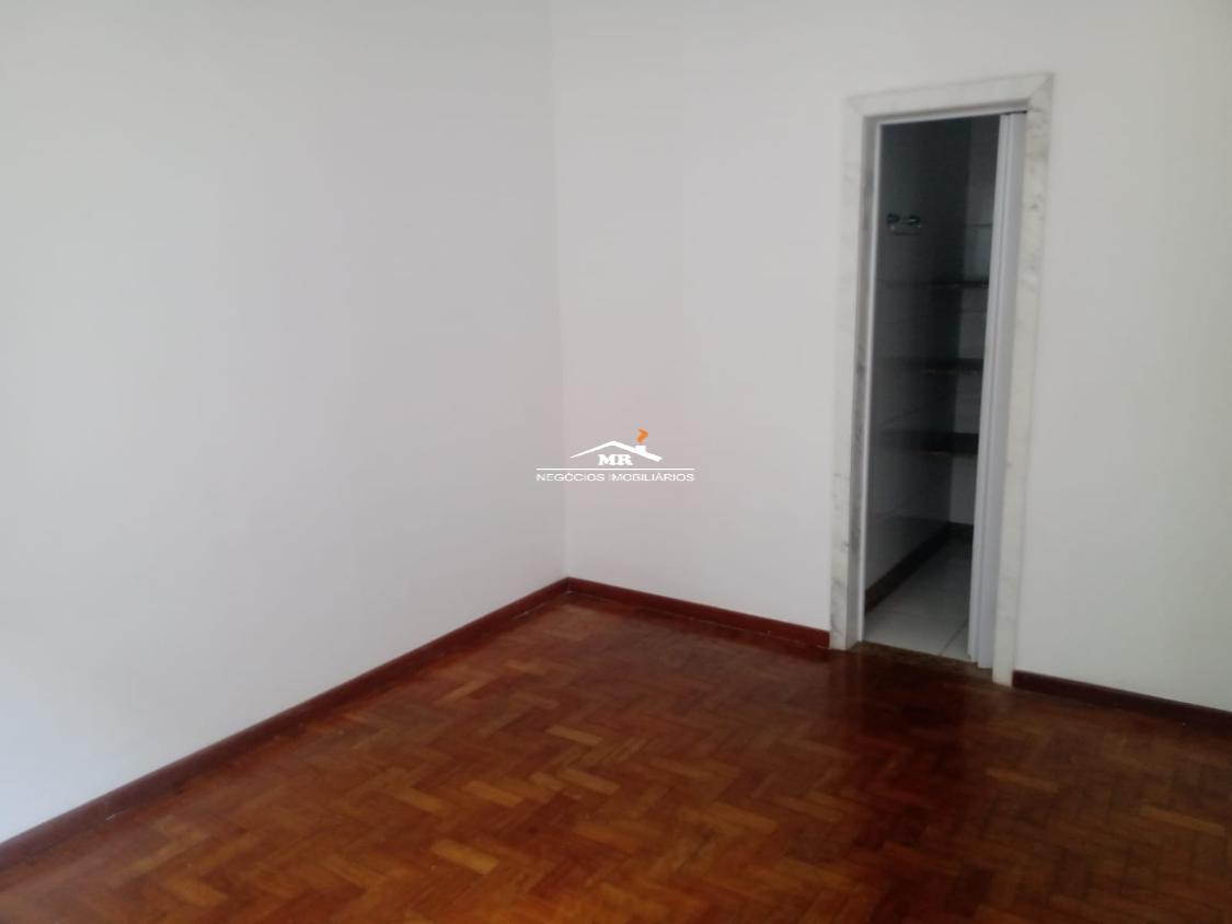 Apartamento à venda com 1 quarto, 40m² - Foto 11