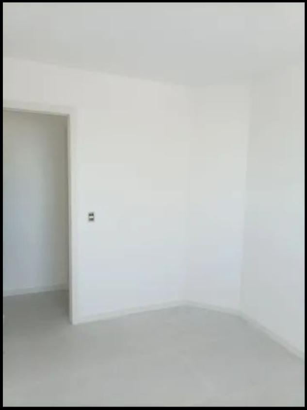 Apartamento à venda com 3 quartos, 76m² - Foto 3