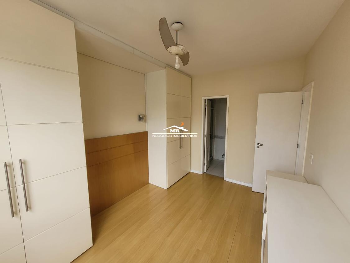 Apartamento à venda com 2 quartos, 90m² - Foto 12