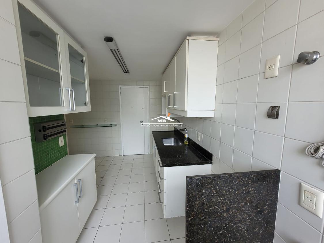 Apartamento à venda com 2 quartos, 90m² - Foto 23