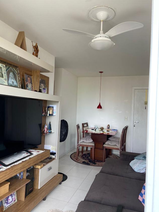 Apartamento à venda com 2 quartos, 60m² - Foto 1