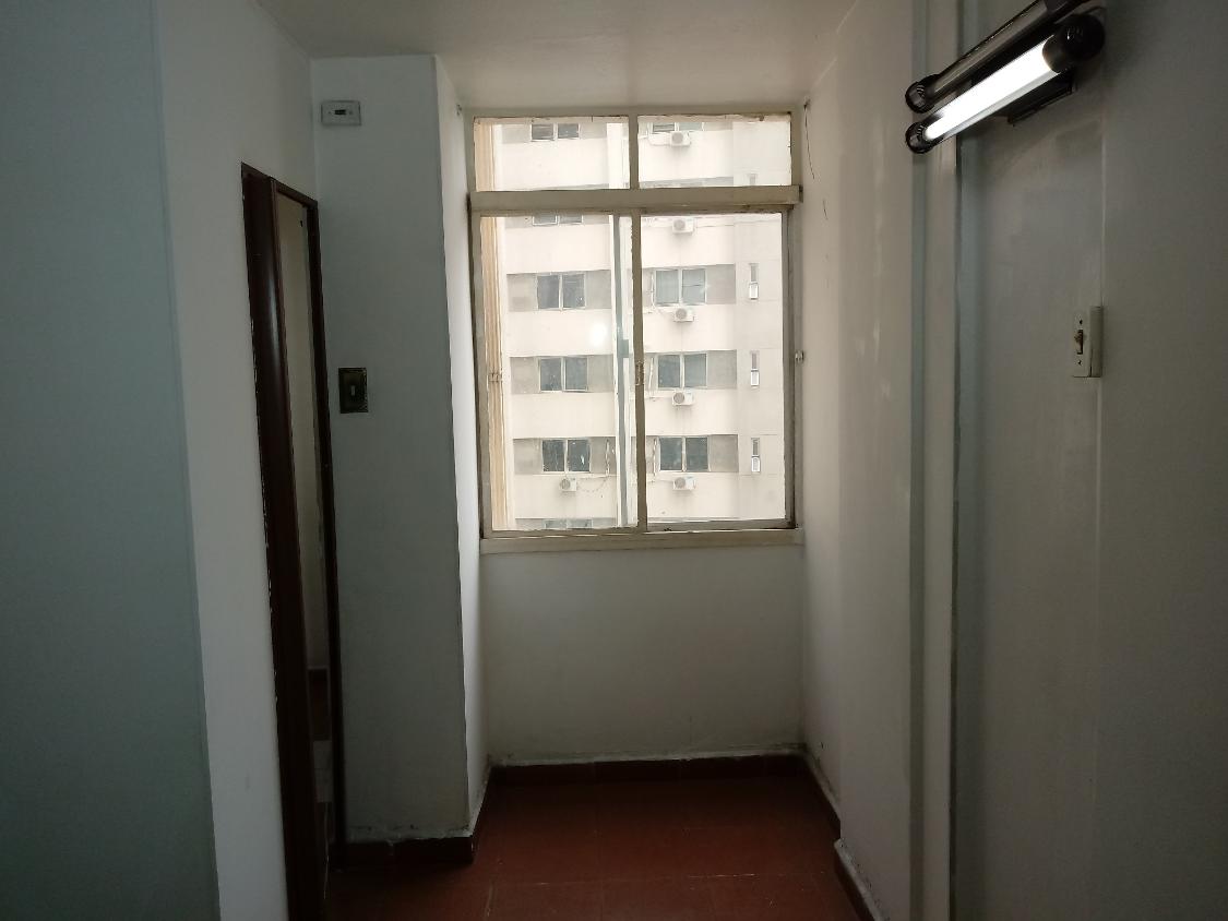 Apartamento à venda e aluguel com 1 quarto, 42m² - Foto 11