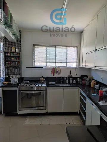 Apartamento à venda com 3 quartos, 135m² - Foto 3