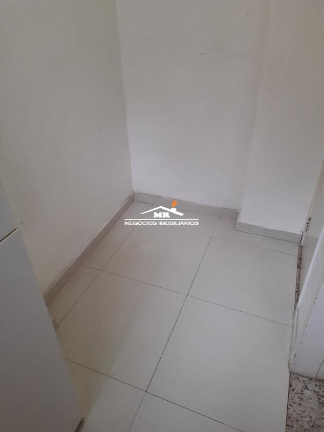 Apartamento à venda com 3 quartos, 140m² - Foto 30