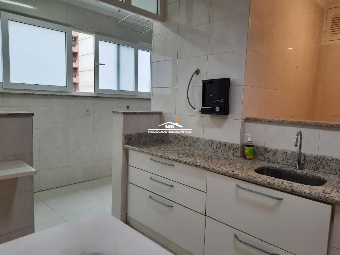 Apartamento à venda com 3 quartos, 140m² - Foto 24