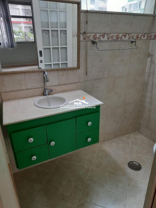 Apartamento à venda com 3 quartos, 140m² - Foto 8