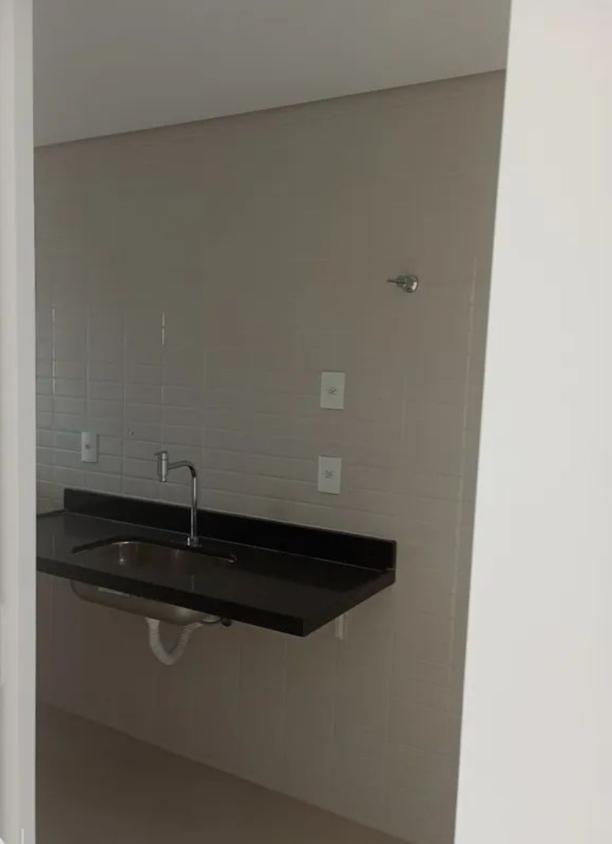 Apartamento à venda com 2 quartos, 74m² - Foto 10