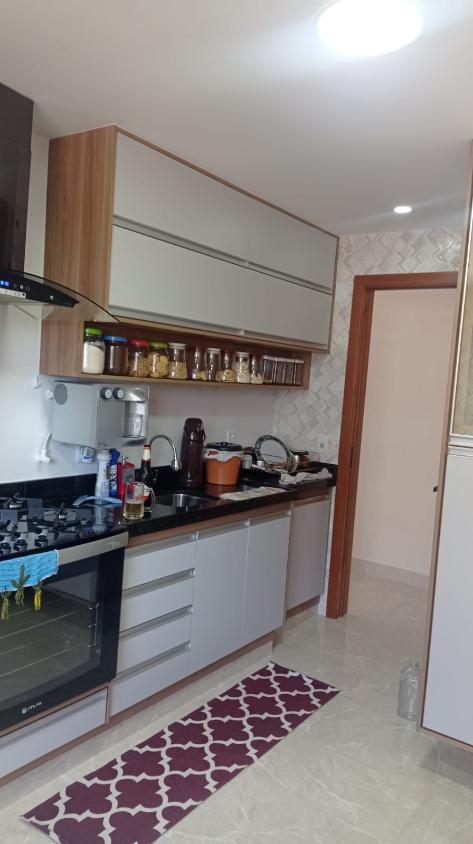 Apartamento à venda com 3 quartos, 170m² - Foto 21