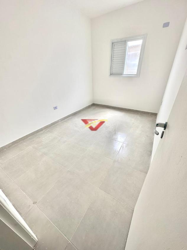 Casa de Condomínio para alugar com 2 quartos, 64m² - Foto 2