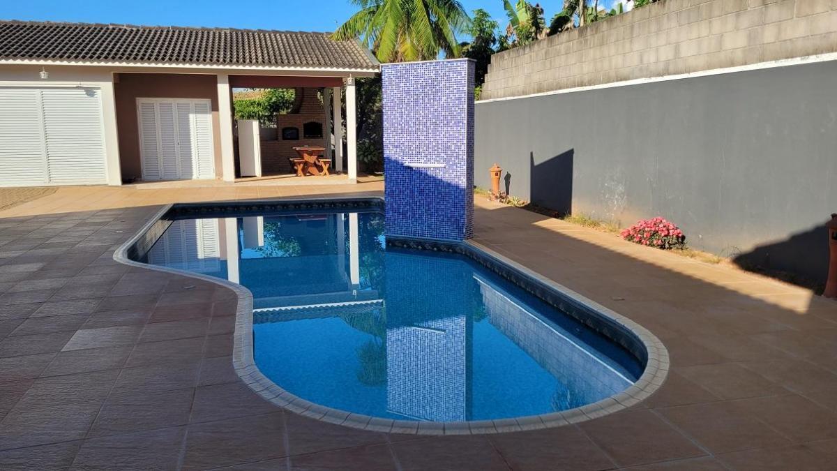 Casa de Condomínio à venda com 4 quartos, 324m² - Foto 9