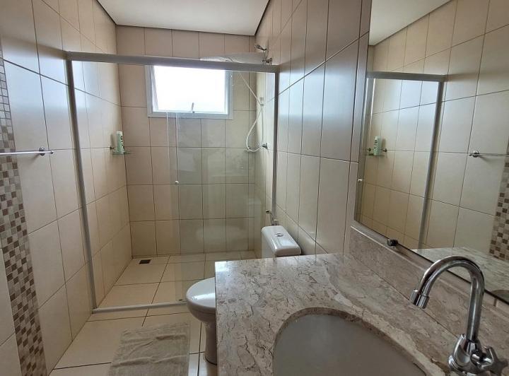 Casa de Condomínio à venda com 4 quartos, 324m² - Foto 13