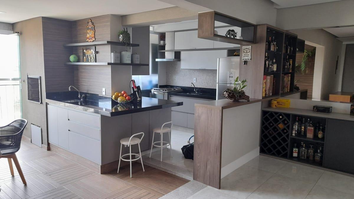 Apartamento à venda com 3 quartos, 92m² - Foto 1