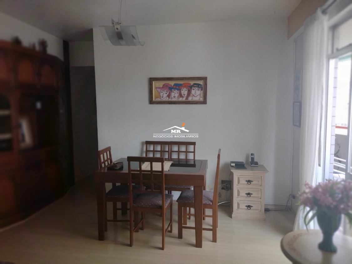 Apartamento à venda com 2 quartos, 87m² - Foto 4