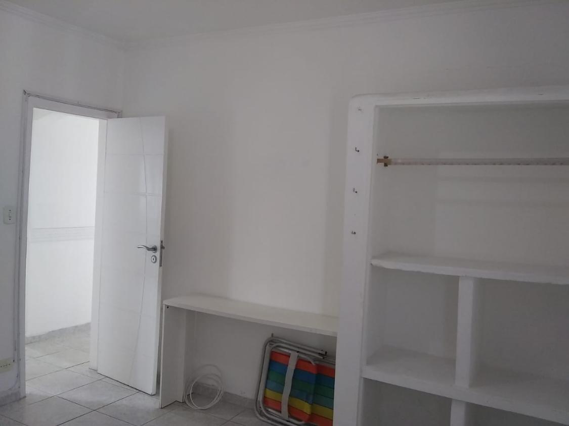 Apartamento para alugar com 4 quartos, 120m² - Foto 13