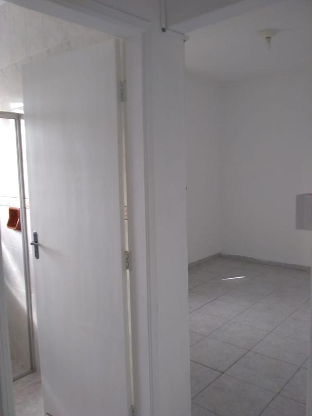 Apartamento para alugar com 4 quartos, 120m² - Foto 9