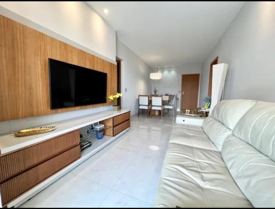 Apartamento à venda com 2 quartos, 80m² - Foto 4