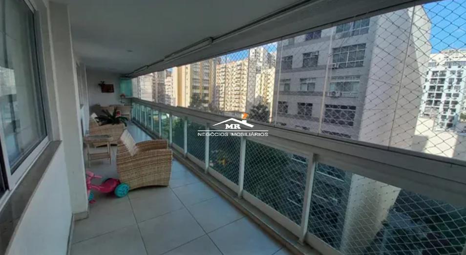 Apartamento à venda com 4 quartos, 170m² - Foto 2