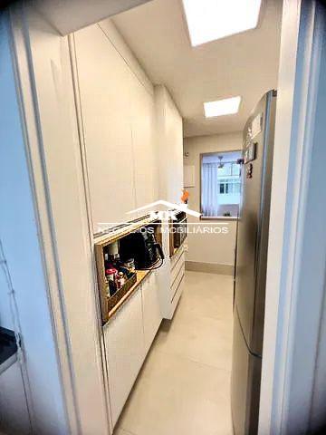 Apartamento à venda com 2 quartos, 60m² - Foto 11