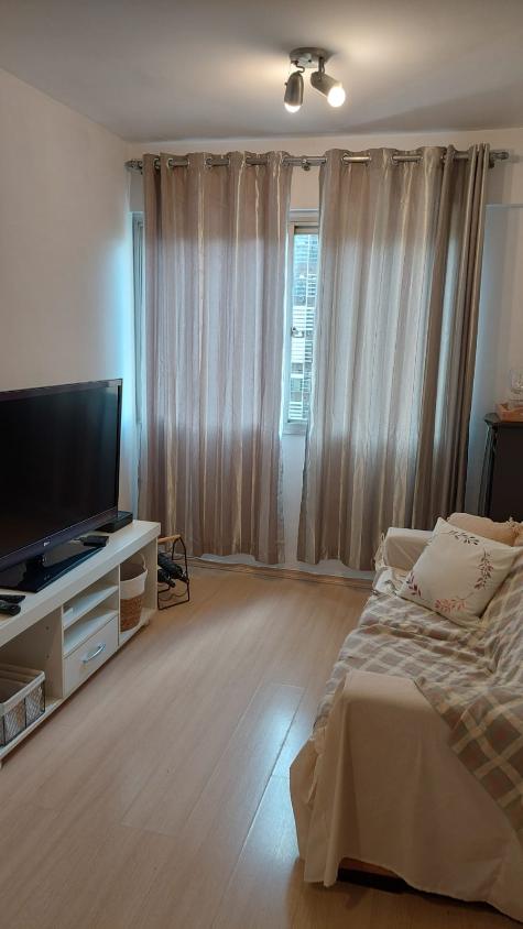 Apartamento à venda e aluguel com 1 quarto, 45m² - Foto 1