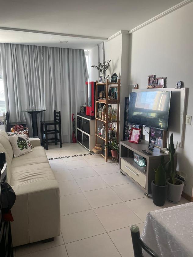 Apartamento à venda com 3 quartos, 84m² - Foto 10