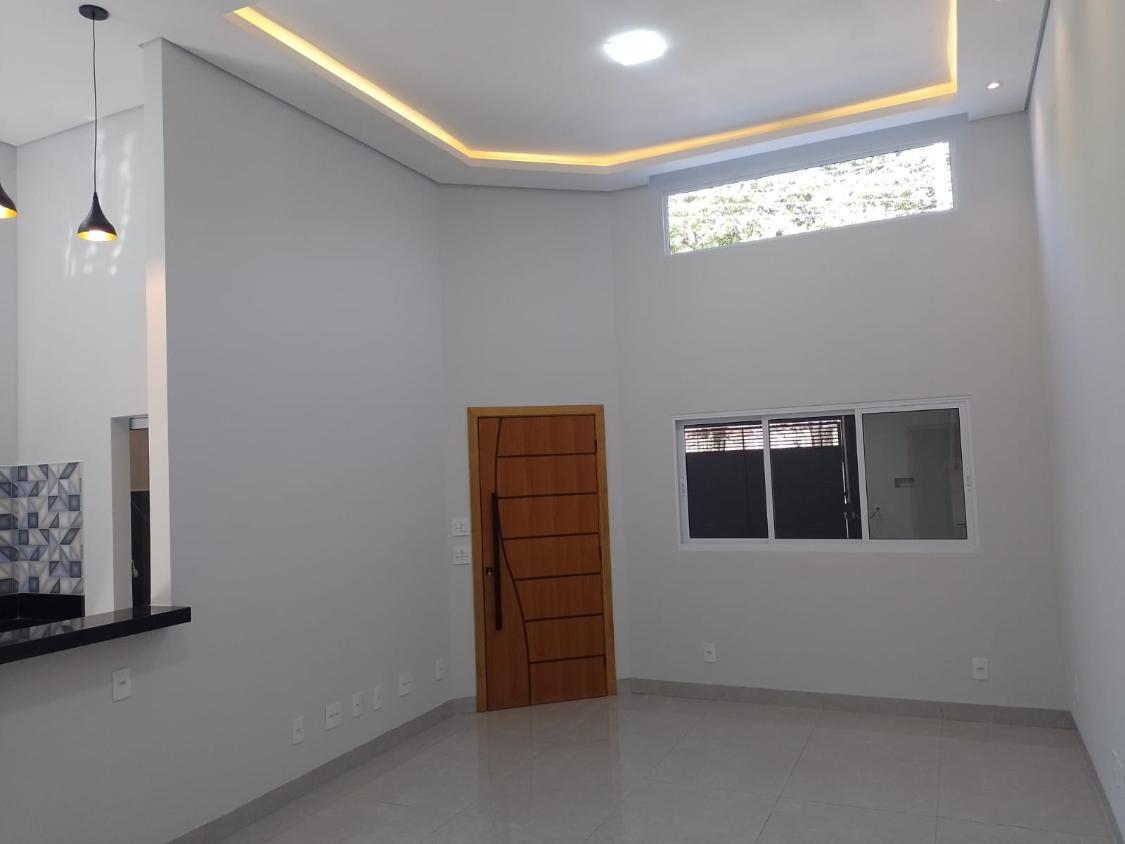 Casa à venda com 3 quartos, 140m² - Foto 3