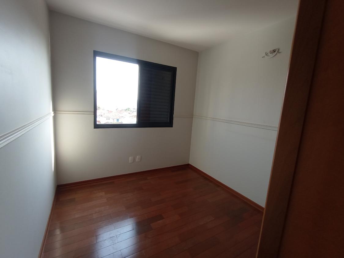 Apartamento à venda com 3 quartos, 85m² - Foto 14