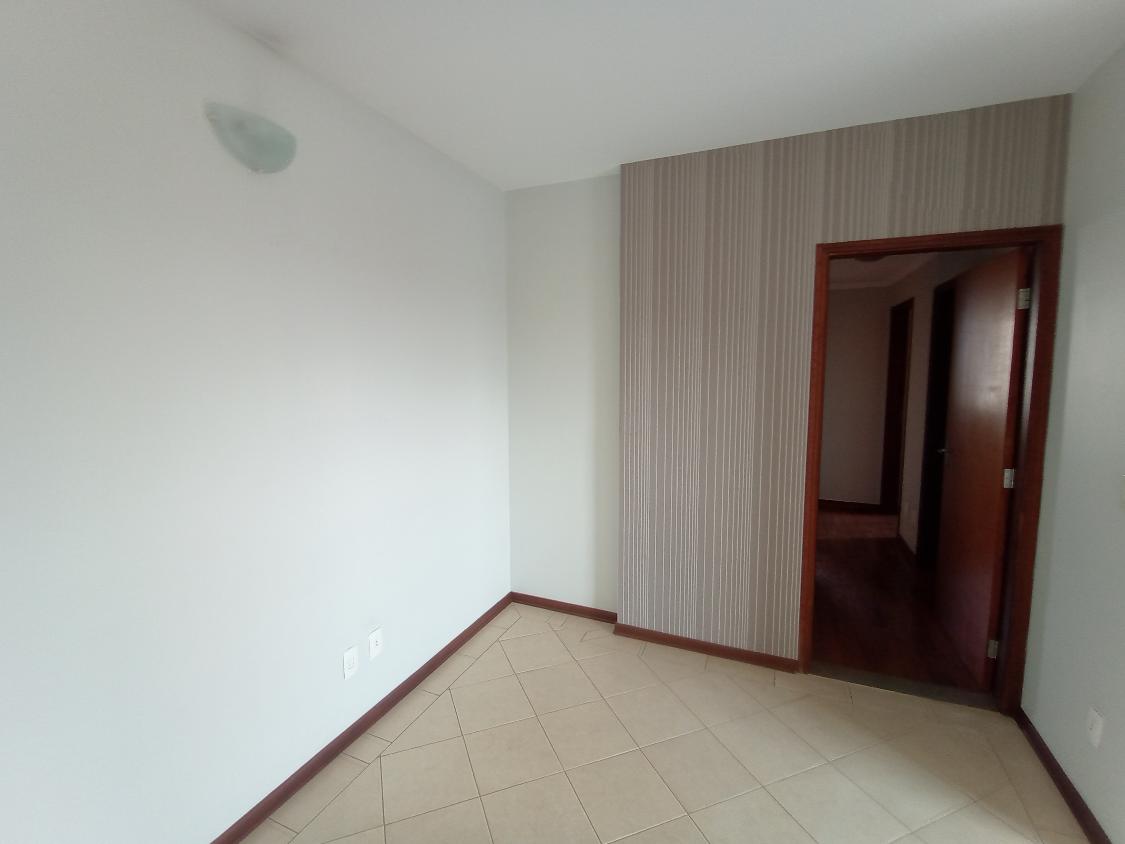 Apartamento à venda com 3 quartos, 85m² - Foto 9