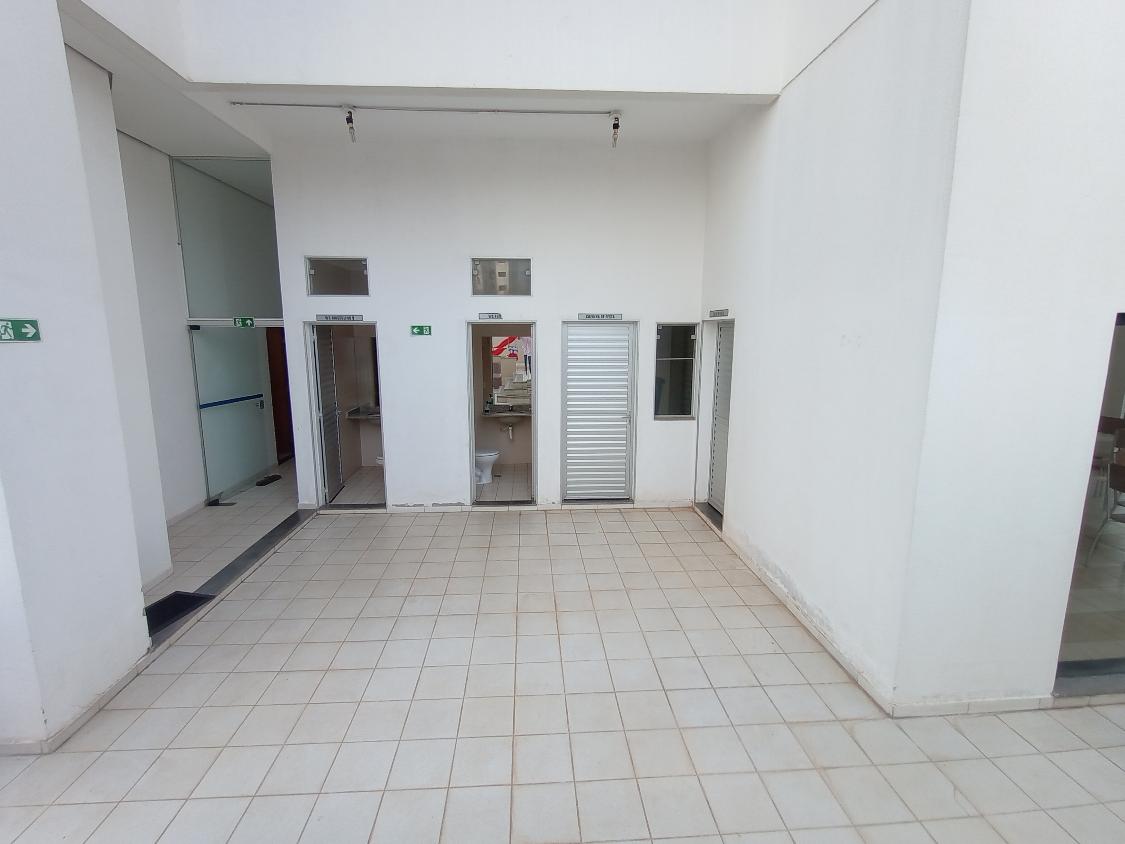 Apartamento à venda com 3 quartos, 85m² - Foto 20