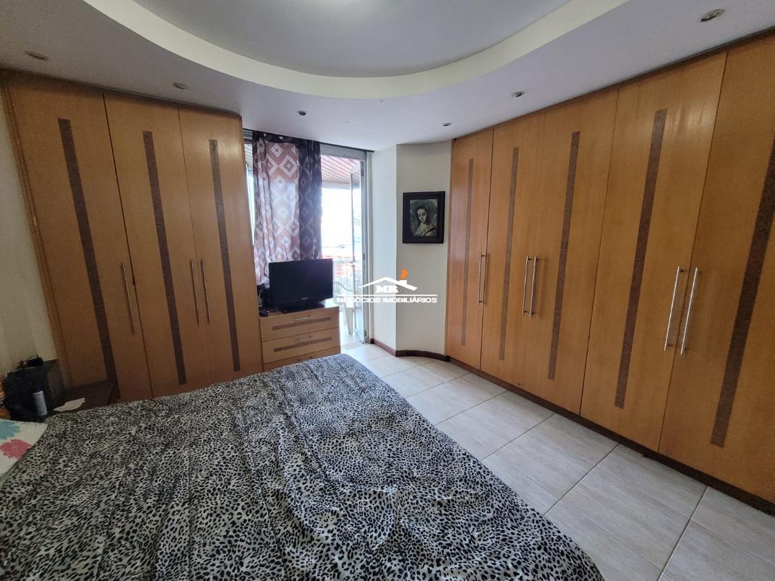 Apartamento à venda com 3 quartos, 196m² - Foto 8