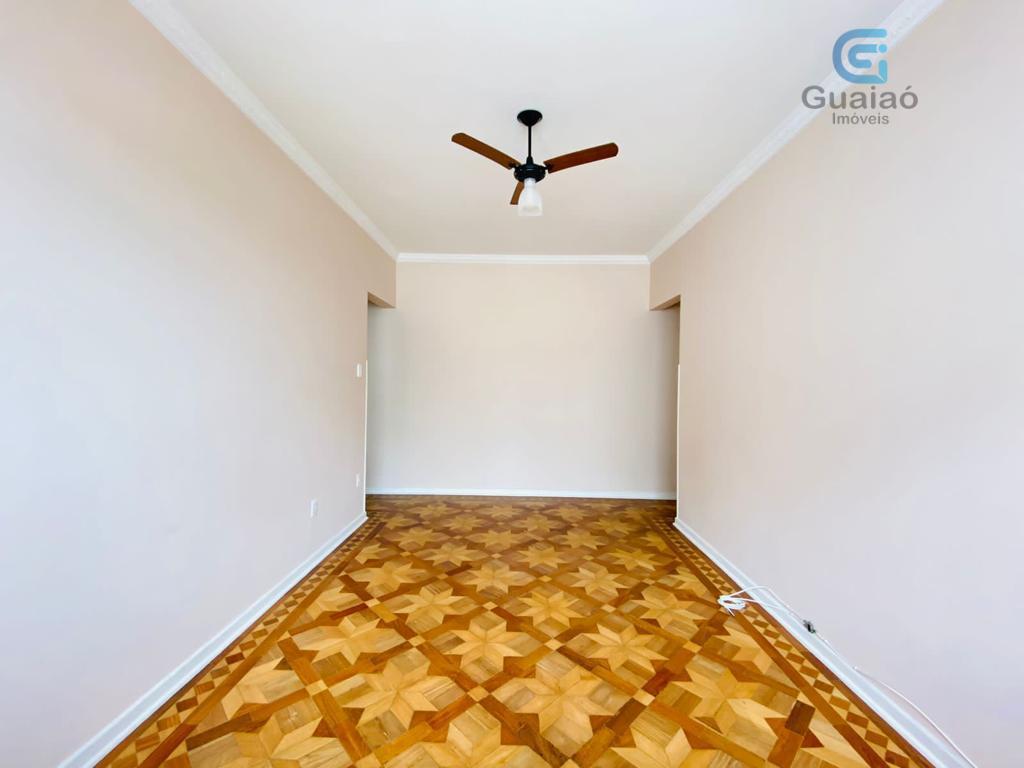 Apartamento à venda com 3 quartos, 130m² - Foto 1