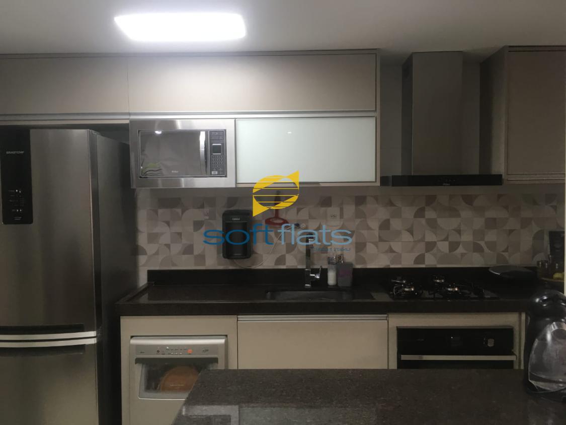 Apartamento à venda com 3 quartos, 73m² - Foto 2