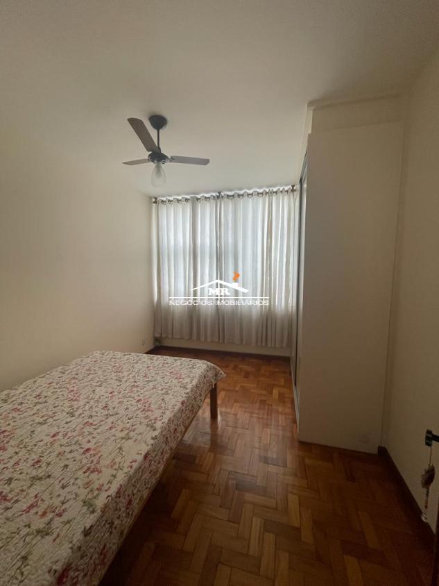 Apartamento à venda com 4 quartos, 211m² - Foto 7