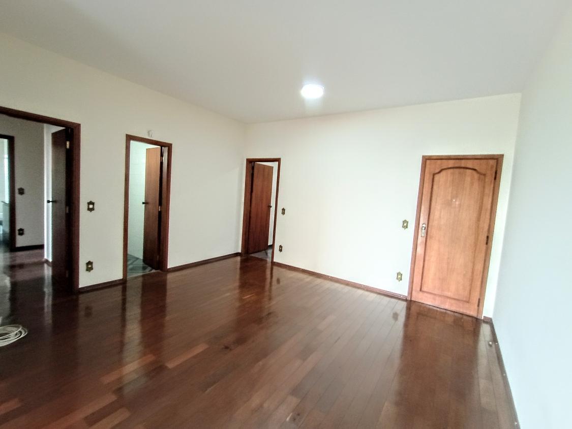 Apartamento à venda e aluguel com 3 quartos, 142m² - Foto 2