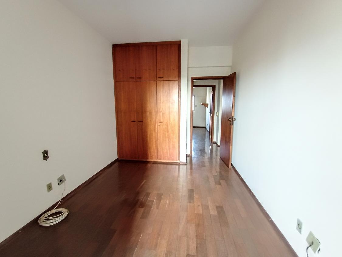 Apartamento à venda e aluguel com 3 quartos, 142m² - Foto 10