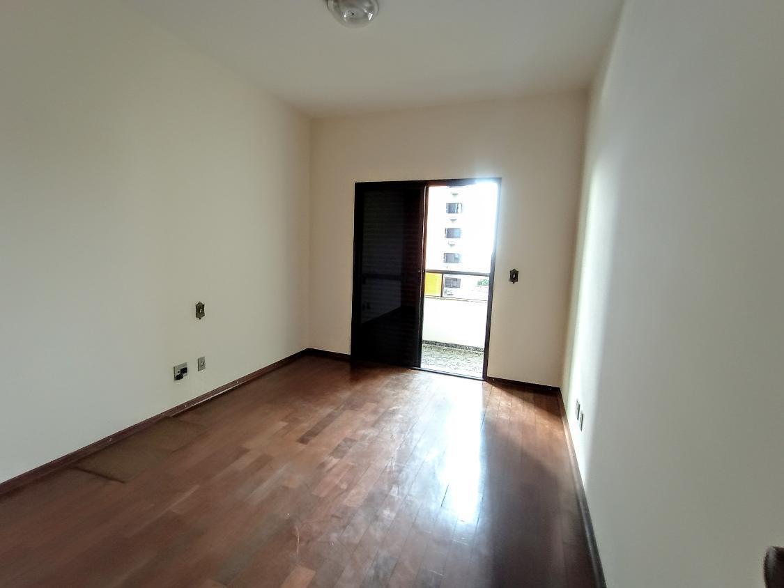 Apartamento à venda e aluguel com 3 quartos, 142m² - Foto 9