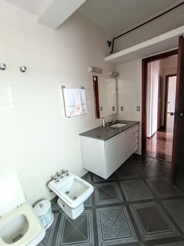 Apartamento à venda e aluguel com 3 quartos, 142m² - Foto 15