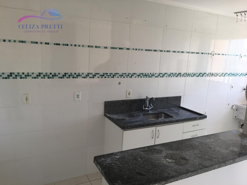 Apartamento à venda com 2 quartos, 69m² - Foto 4