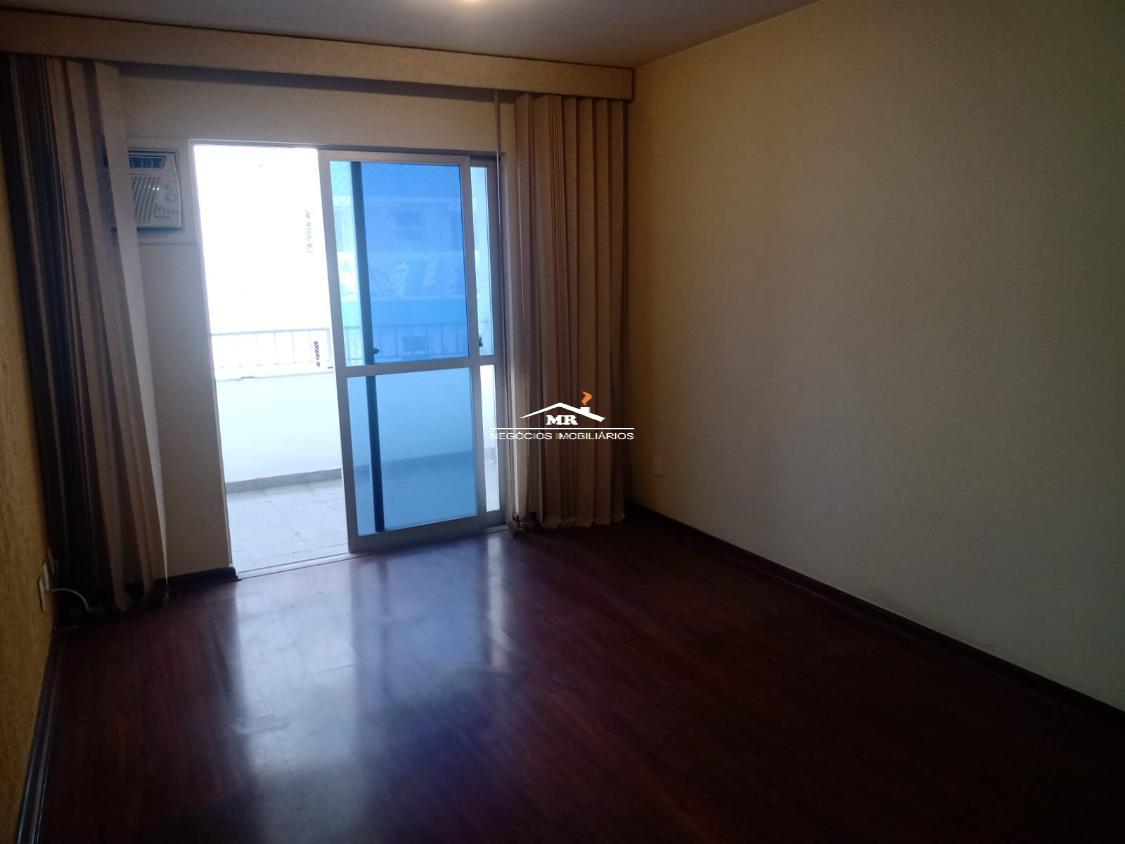 Apartamento à venda com 2 quartos, 95m² - Foto 5