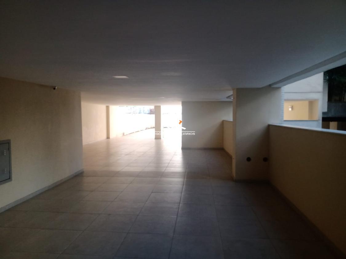 Apartamento à venda com 2 quartos, 95m² - Foto 24